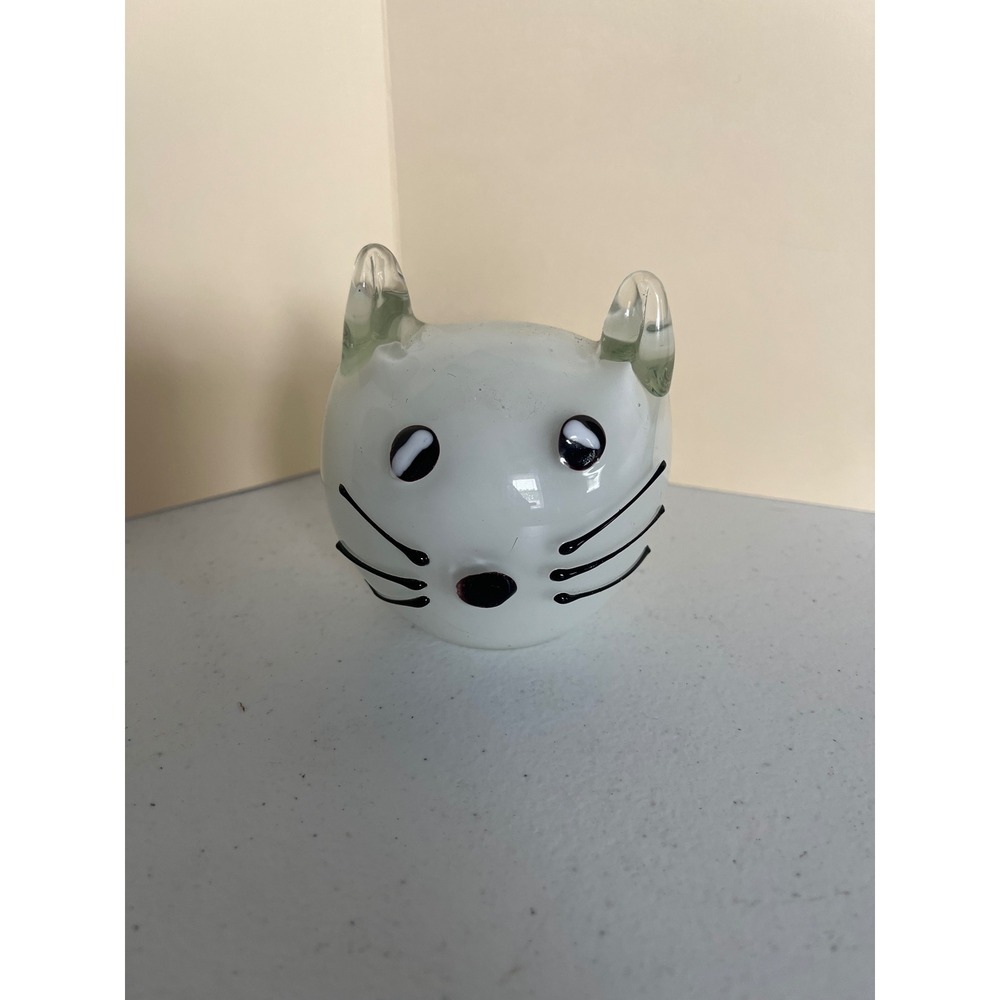 Vintage Handblown White Glass Cat Head Figurine Paperweight Whiskers 3.5 Inch